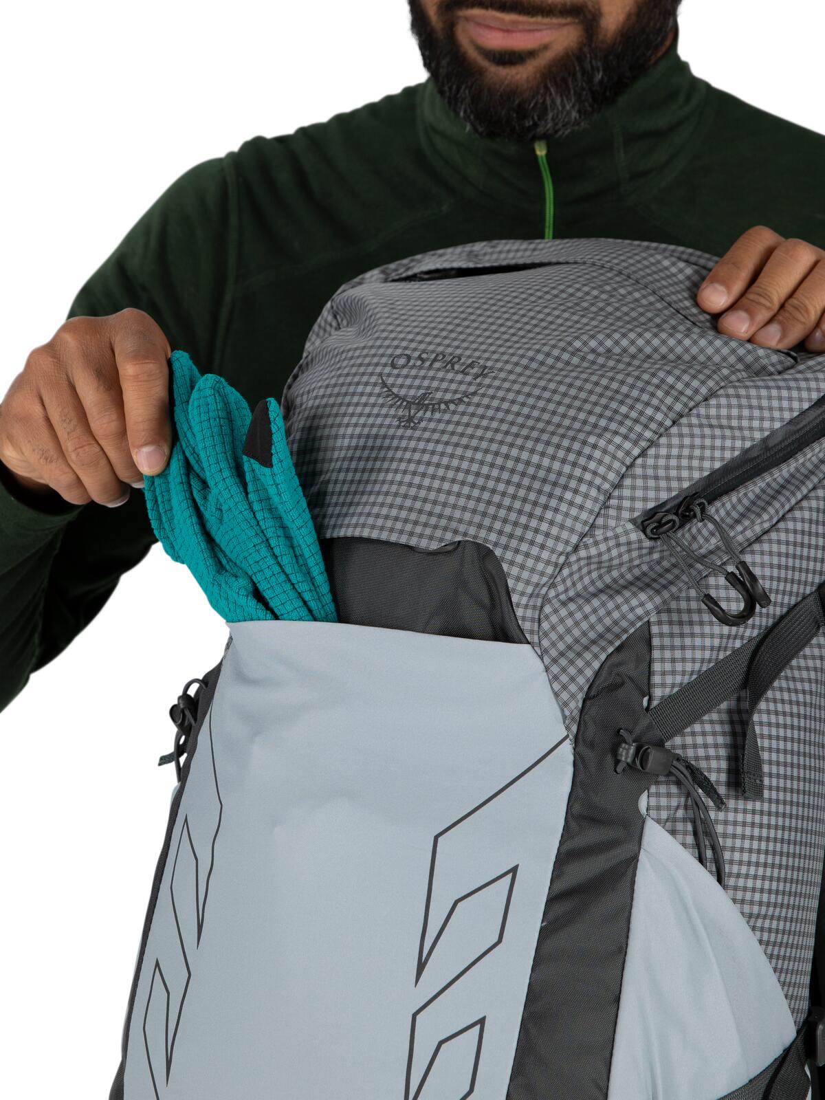 Osprey Talon Pro 30 Men's Hiking Backpack